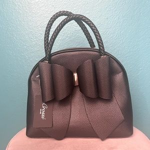 Crossi New York Handbag